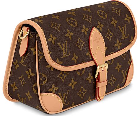 pochete masculina louis vuitton|louis vuitton diane bag.